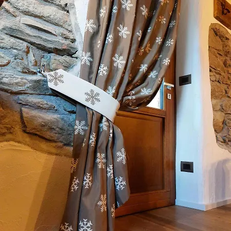 Beb Luca76 Bed & Breakfast 3*