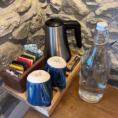 Beb Luca76 住宿加早餐酒店