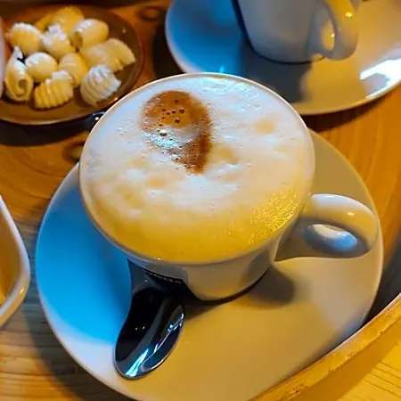 Beb Luca76 住宿加早餐酒店 3*